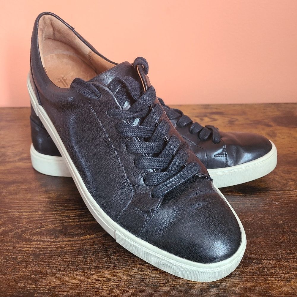 FRYE Women’s Ivy Low Lace Up Sneakers Black 10